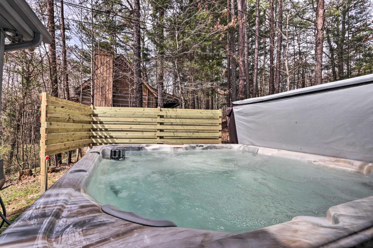Pigeon Forge Cabin With Hot Tub, 12 Mi To Dollywood! エクステリア 写真